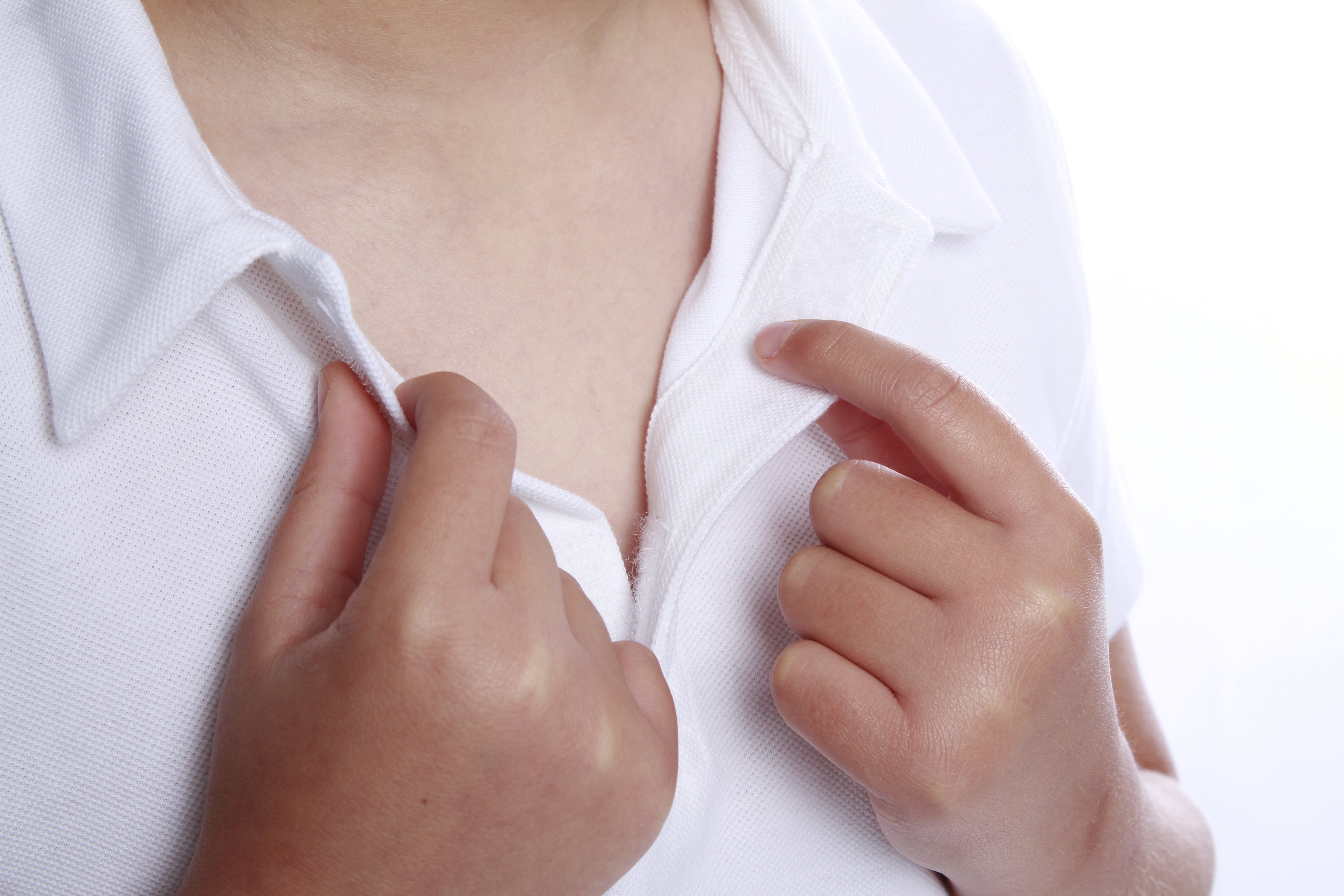 Tube fed, disability, tube feeding, adaptive clothing, Stoma, wheelchair, GTube, Tubie, bibs, dribble bibs, neckerchief bibs, tube alimenté, handicapé, alimentation par sonde, vêtements adaptables, stomate, fauteuil roulant, Schlauchgespeist, Behinderung, Sondenernährung, Anpassungsfähige Kleidung, Stoma, Rollstuhl, Buisvoeding, handicap, sondevoeding, adaptieve kleding, Stoma, rolstoel, Sondeernæring, handicap, Sondeernæring, adaptivt tøj, Stomi, kørestol, karmienie przez rurkę, niepełnosprawność, karmieni