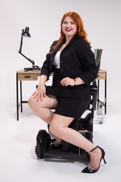 'Jenni' Adaptive Suit Blazer with magnetic buttons